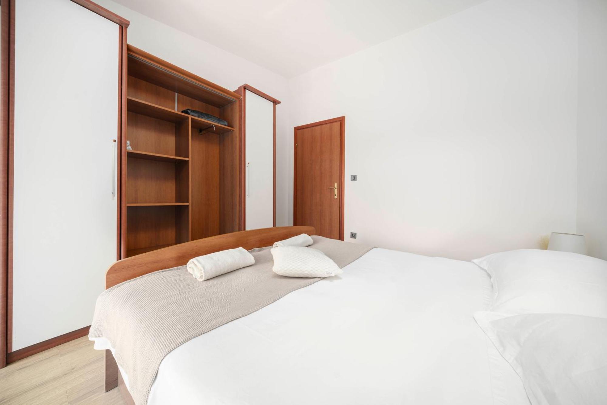 Apartments Vitis - City Centre - Free Parking Vodice Exterior foto